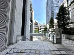 JA共済ビルの外観