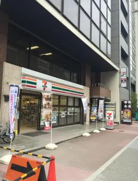 柏屋ビルの外観