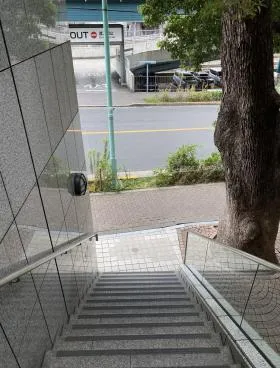 カゲオカビルの外観