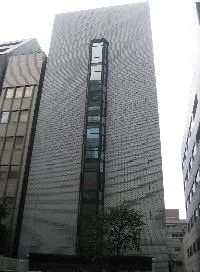 小川ビルの外観