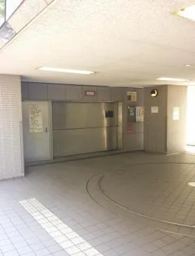 青山ファーストビルの外観