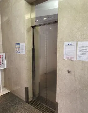 西新橋JKビルの外観