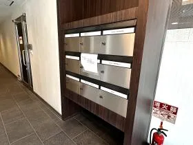ハリファックス御成門ビルの外観