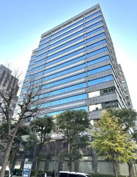 興和西新橋ビルの外観