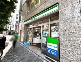 ファミリーマート