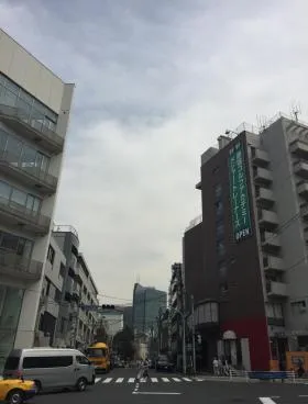 バティマン・イケダビルの外観