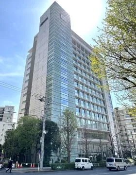 日本アムウェイ本社の外観