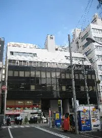 5825第1ビルの外観