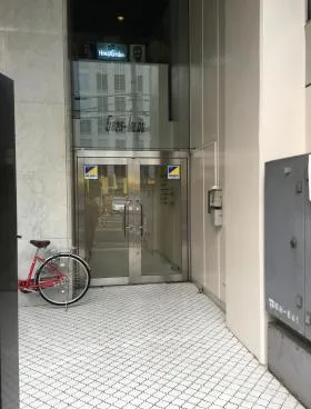 5825第1ビルの外観