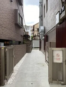 石坂ビルの外観