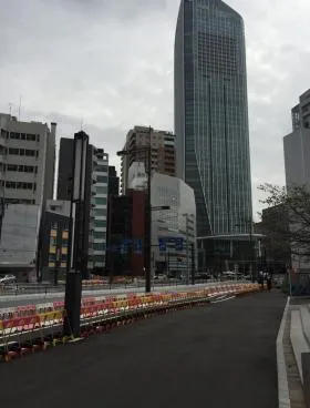 第1秋山ビルディングの外観