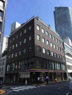虎ノ門ニューファッションビルの外観