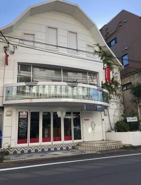 小原ビルの外観