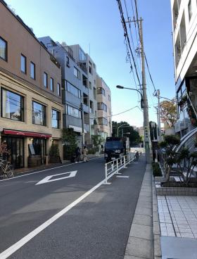 小原ビルの外観