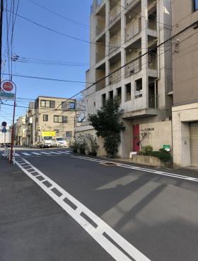 小原ビルの外観