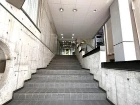 広尾ONビルの外観