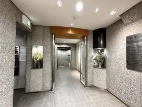 広尾ONビルの外観