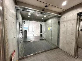 広尾ONビルの外観