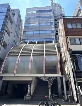 広尾ONビルの外観
