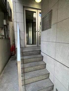 渋谷新泉ビルの外観