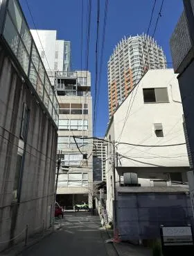 渋谷新泉ビルの外観