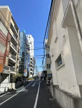 渋谷新泉ビルの外観