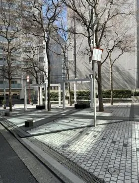 ZEXEL本社ビルの外観