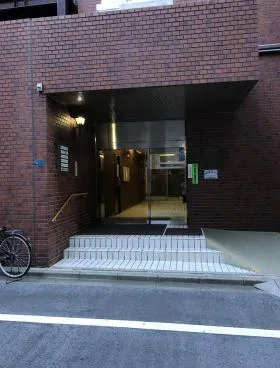 グランドメゾン新宿御苑の外観