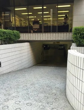 ハリファックス芝ビルの外観