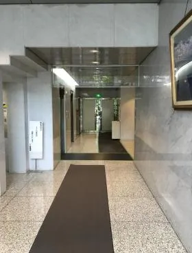 AMビルの外観