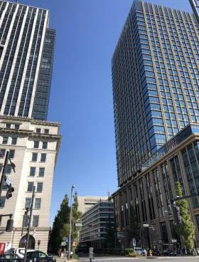 明治生命館ビルの外観