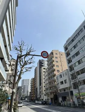 ユニゾ神楽坂ビルの外観