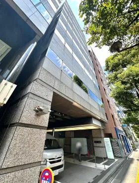 KDX飯田橋ビルの外観