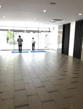 KDX芝大門ビルの外観