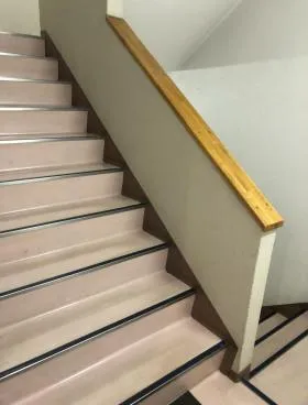 YSKビルの外観