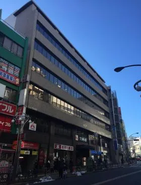 日新西北ビルの外観