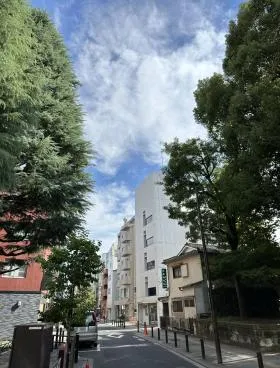 ライラック三栄ビルの外観