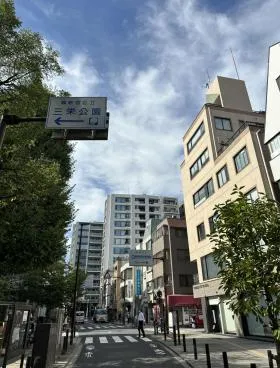 ライラック三栄ビルの外観