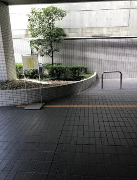 アール新宿ビルの外観