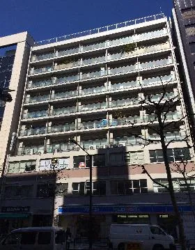 中公ビル御苑グリーンハイツの外観