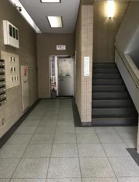 貝塚ビルの外観