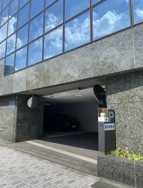 フォーシーズンビルの外観