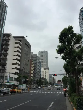 新宿イーストスクエアの外観