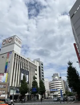新宿テアトルビルの外観