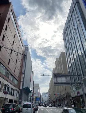 新宿テアトルビルの外観
