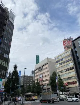 新宿テアトルビルの外観