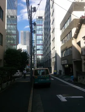 虎ノ門中田ビルの外観