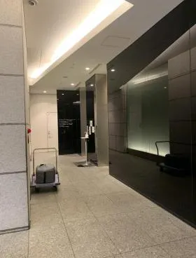 ミラザ新宿ビルの外観