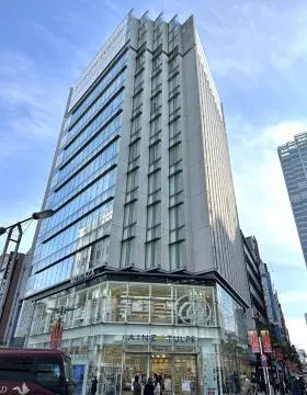 ミラザ新宿ビルの外観