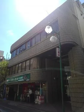 中島ビルの外観